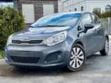 Kia Rio FIFA World Cup Edition - Kia Rio: Fifa World Cup Edition