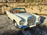 Mercedes-Benz 220 SEB Cabrio W111, Schalter, Becker Grand Prix - Mercedes-Benz 220: Cabrio, 220s