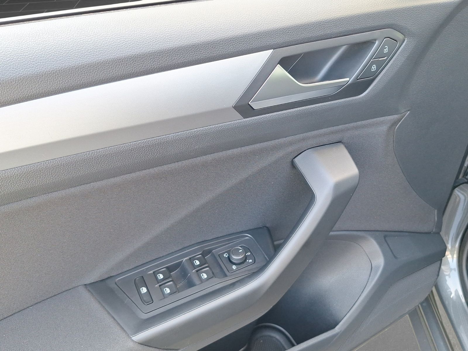 Volkswagen T-Roc - Bild 14