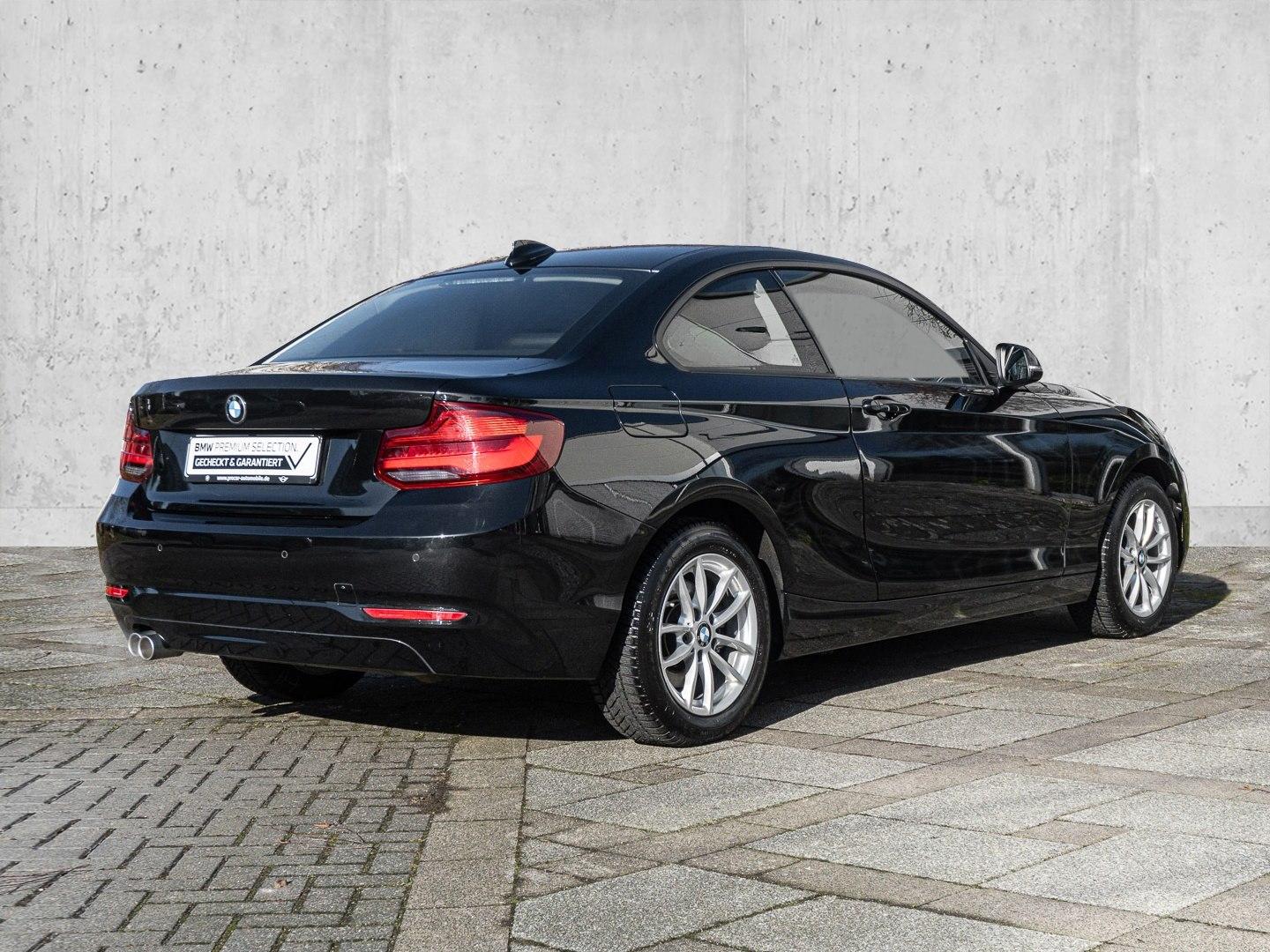 BMW 220i Navigationssystem Business Klimaautomatik G