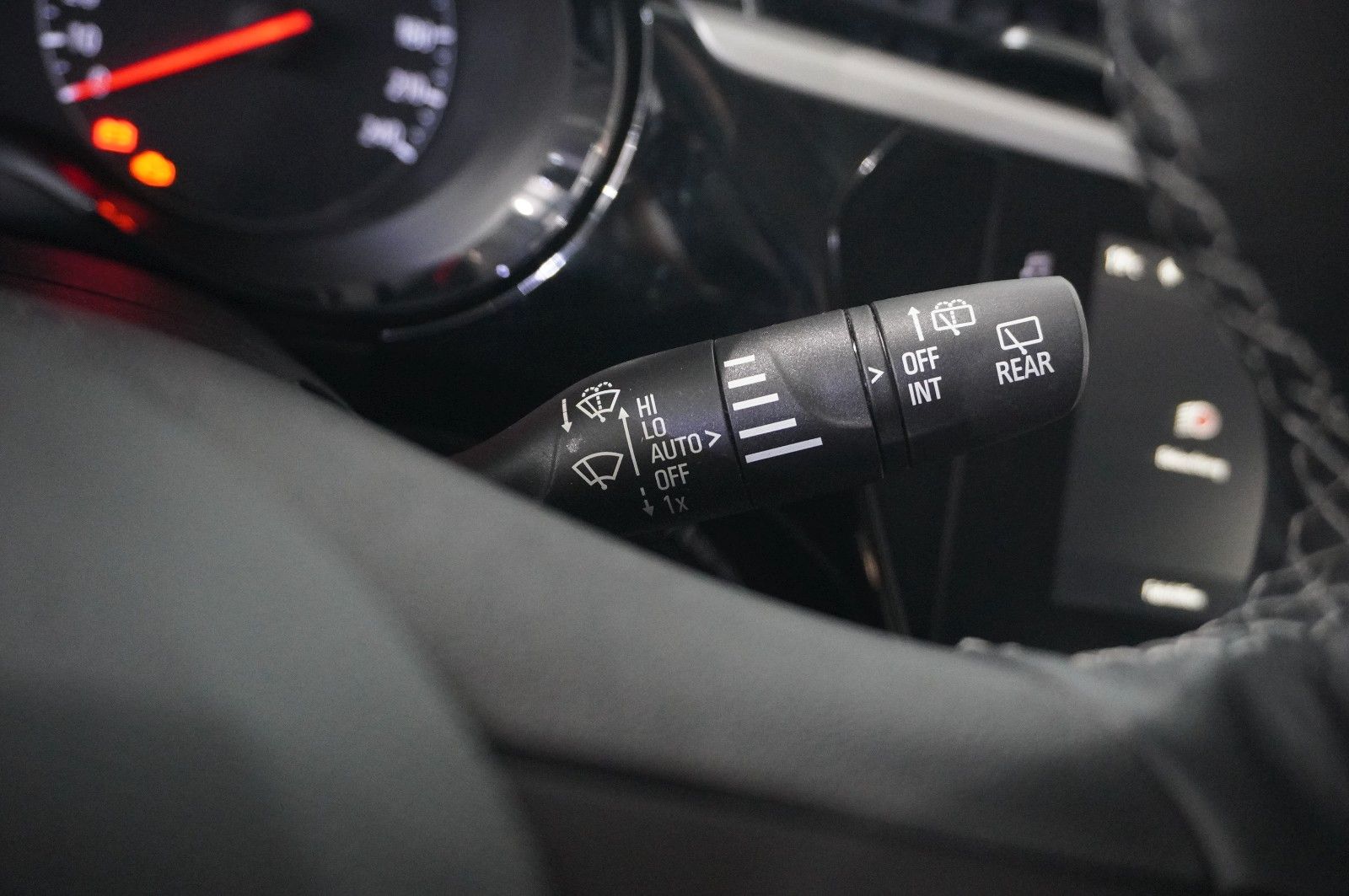 Fahrzeugabbildung Opel Corsa F 1.2 EDITION NAVI/KAMERA/TEMP./PDC/DAB+
