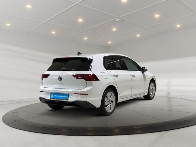 Golf Life 1,5 TSI 85 kW  AZV, Pano, ACC, LED, SH