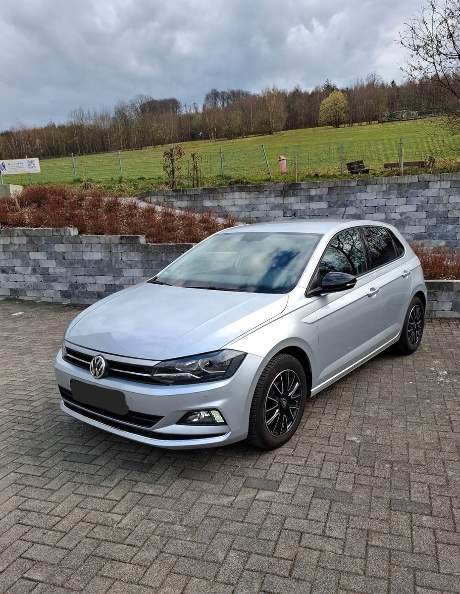 VW Polo 1.0 TSI Highline 95 Ps Navi Kamera 