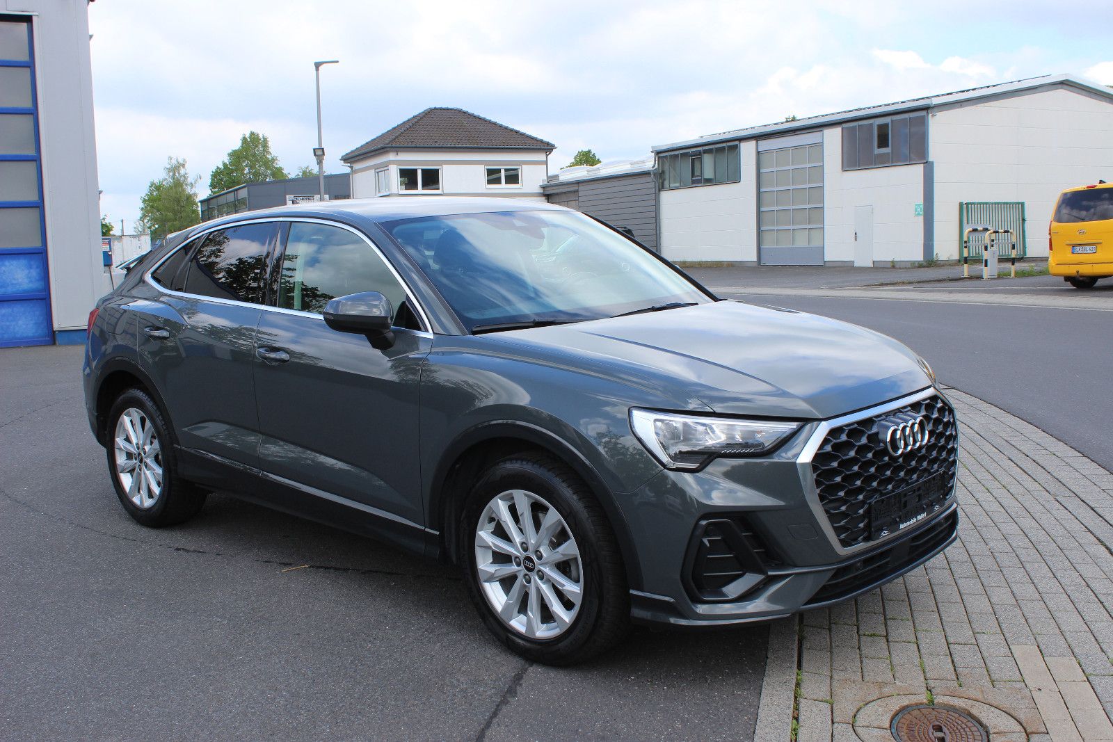 AUDI Q3Sportback 35TDI/Leder/Navi/PDC+Kamera/LED/TOP