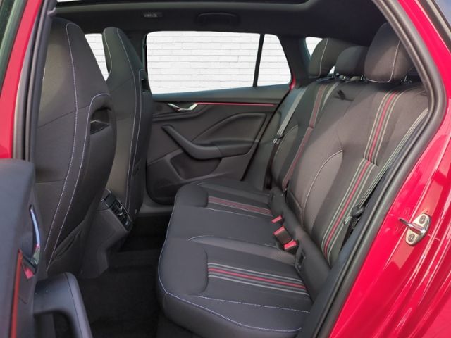 Fahrzeugabbildung SKODA Scala 1.0 TSI Monte Carlo MATRIX RFK 18"