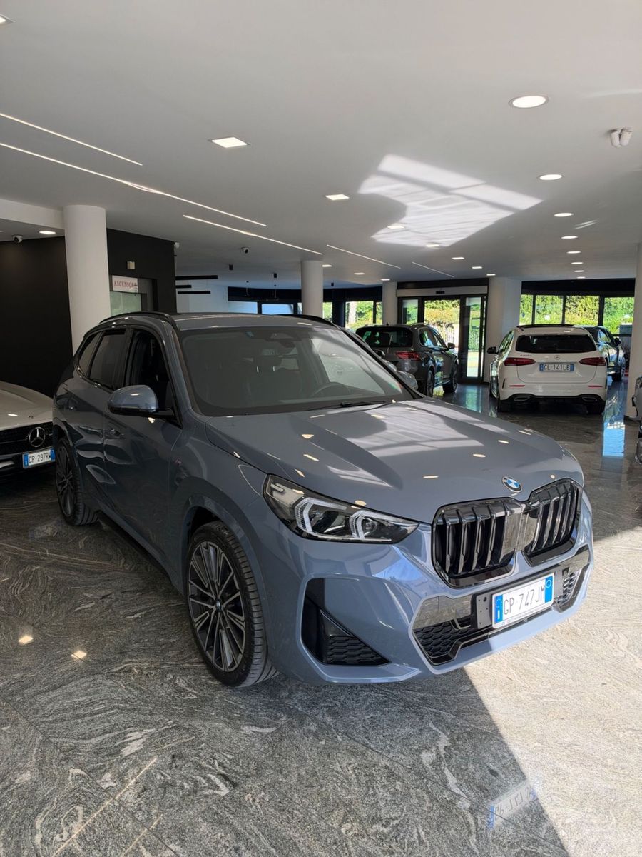 Other Bmw X1 sDrive 18d imagem 3