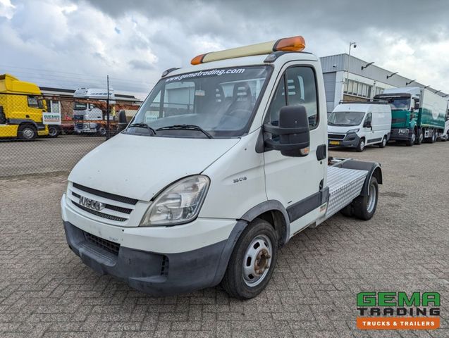 Iveco 35C18T 4x2 Euro4 Motor DEFECT - BE-Trekker - Too