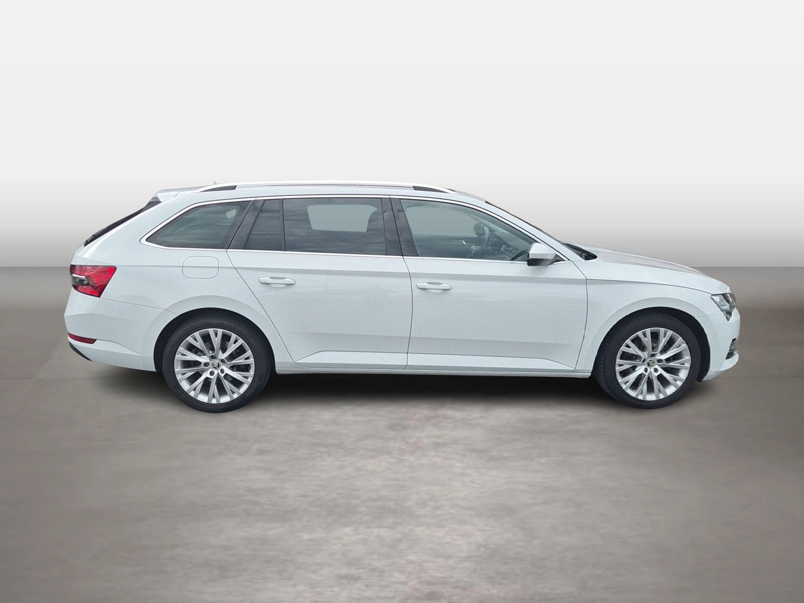 Skoda Superb - Bild 14