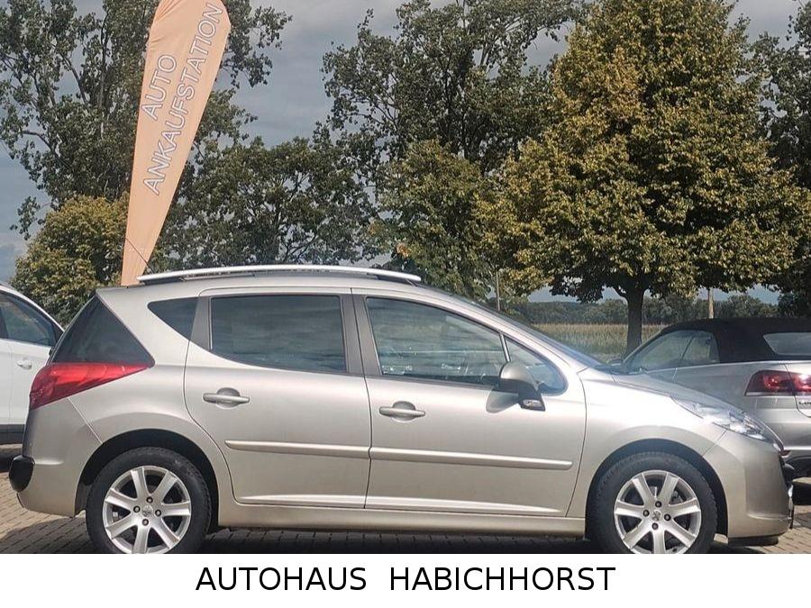 Peugeot 207 2008 — interior