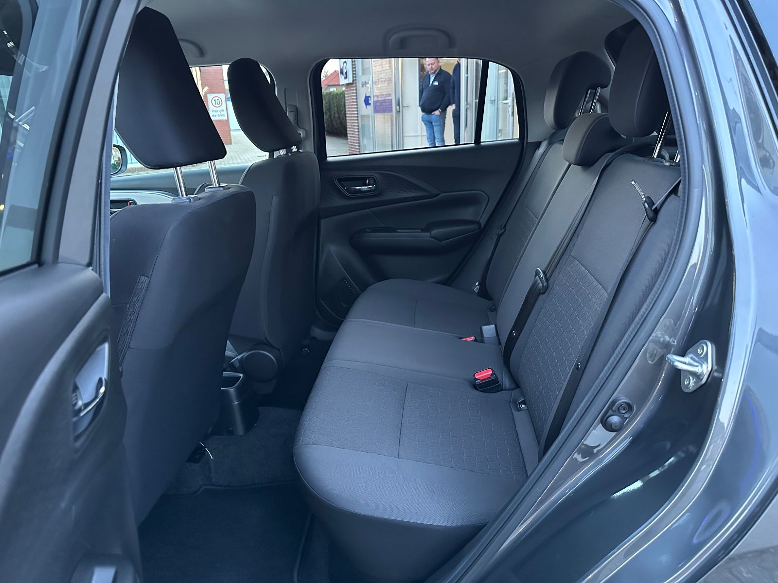 Fahrzeugabbildung Suzuki Swift 1.2 Dualjet Hybrid Comfort+ ACC/Navi/LED