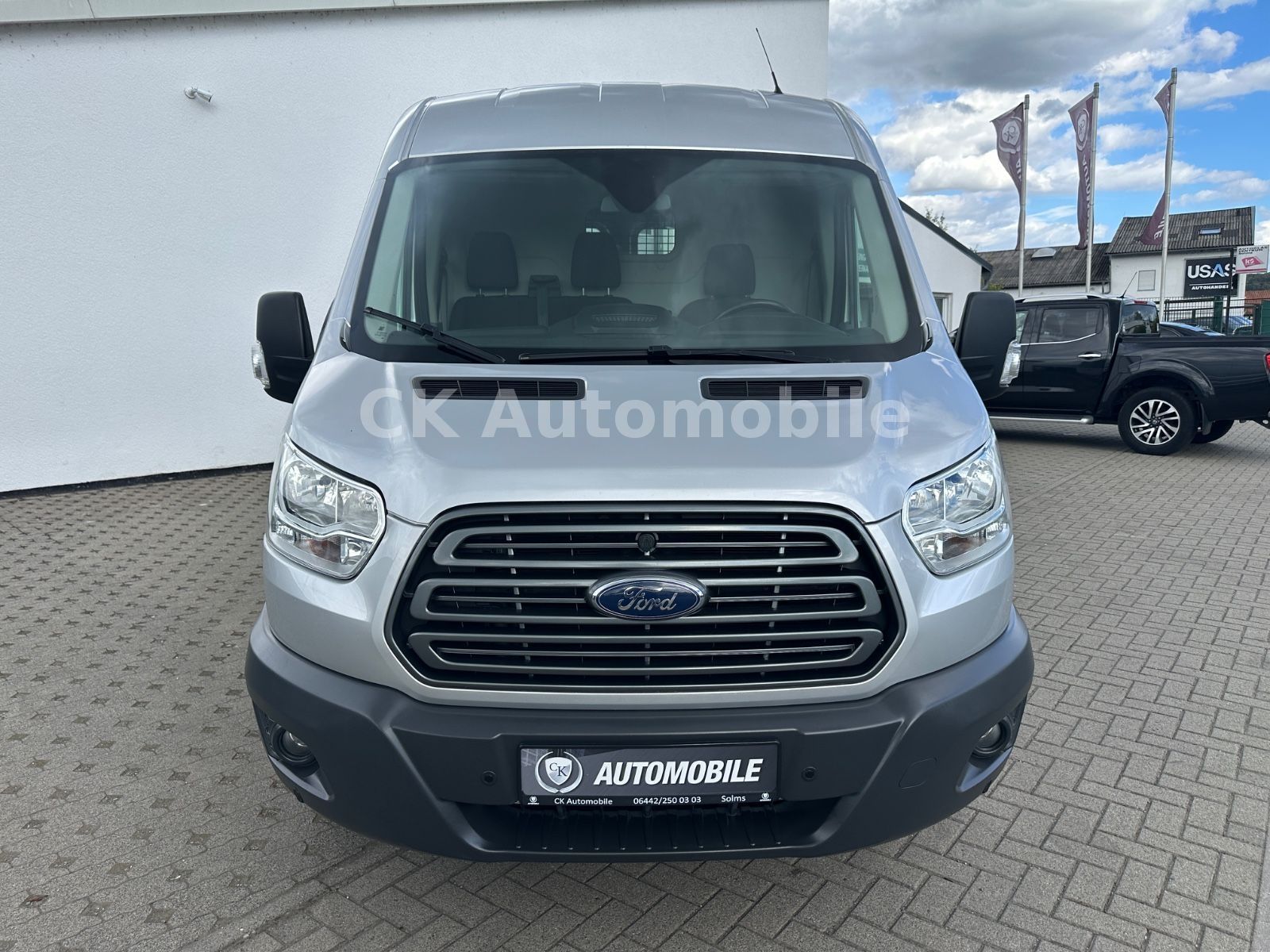 Fahrzeugabbildung Ford Transit Kasten 350 H2L3 Trend/Navi/Klima/PDC