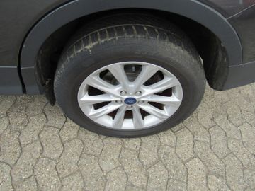 Ford Kuga - 11