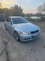 BMW 320i E90 | 170 PS | Motor neu gemacht ... - BMW 320: 320i Motor