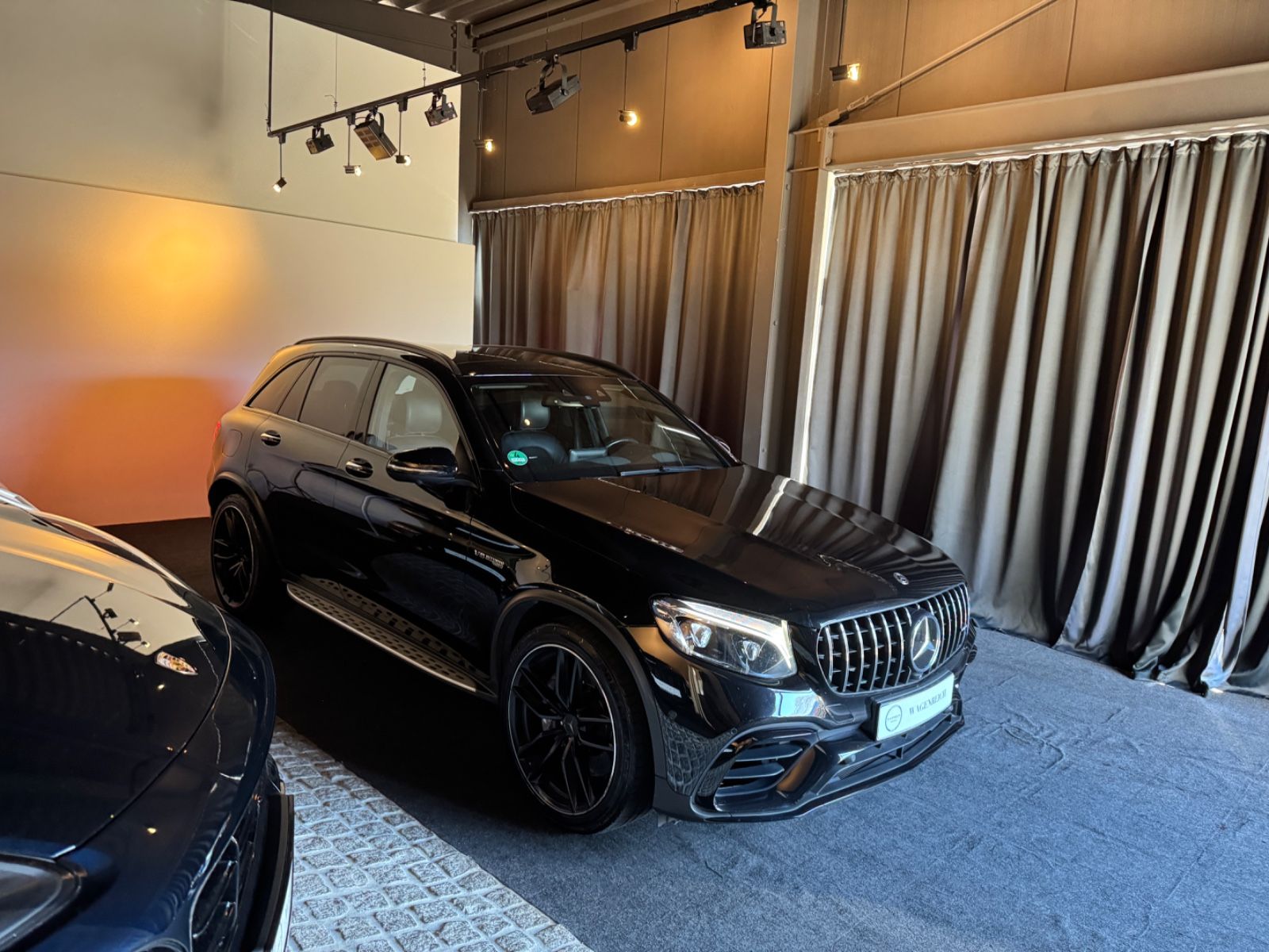 MERCEDES-BENZ GLC 63 AMG