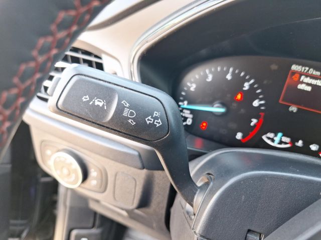 Ford Focus ST-Line 1.0 °LED°Navi°Kamera°SHZ°Keyless°