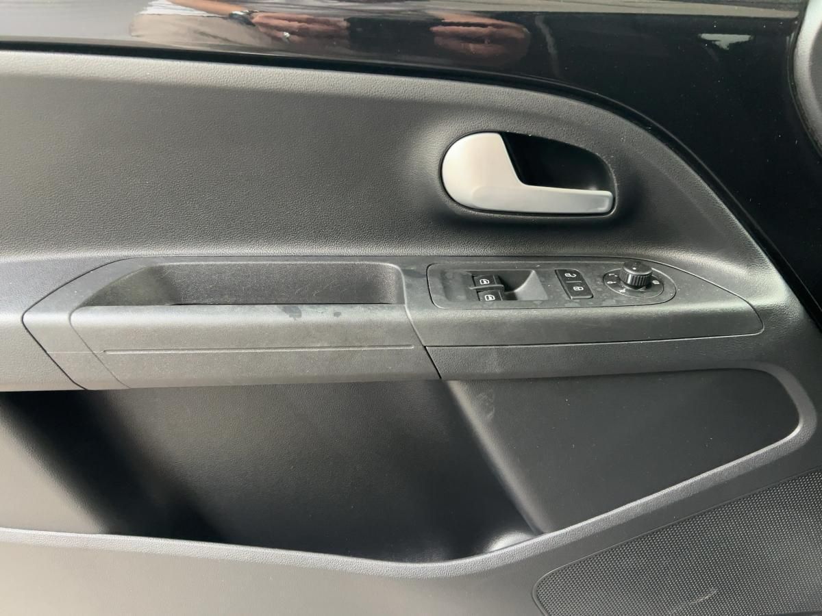 Volkswagen e-up! - Bild 8