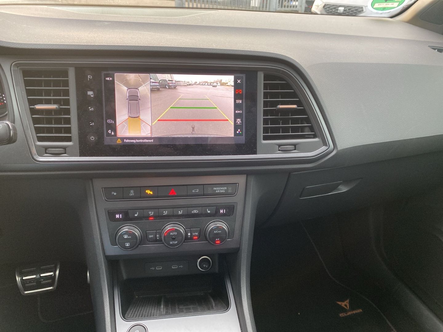 Fahrzeugabbildung CUPRA Ateca VZ 4Drive *AHK-klappbar *El. Panodach *NP