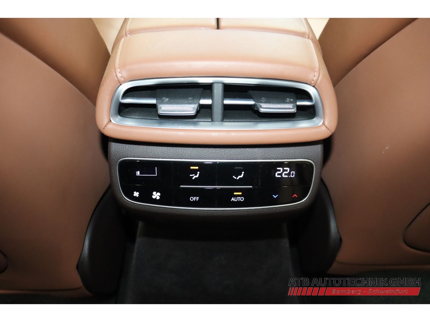 Fahrzeugabbildung Genesis G80 Electrified 4WD Luxury 87,2kWh 98,1% SOH Sol