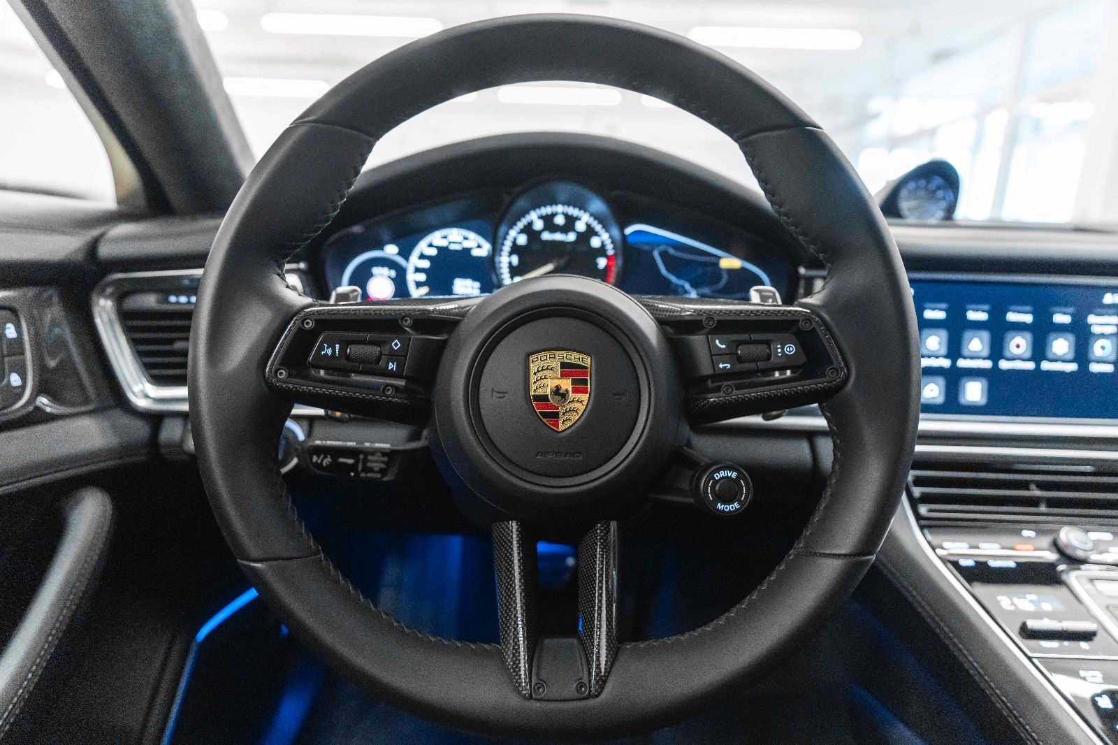 Fahrzeugabbildung Porsche Panamera Turbo S CHRONO LED PDLS PASM ACC PCCB