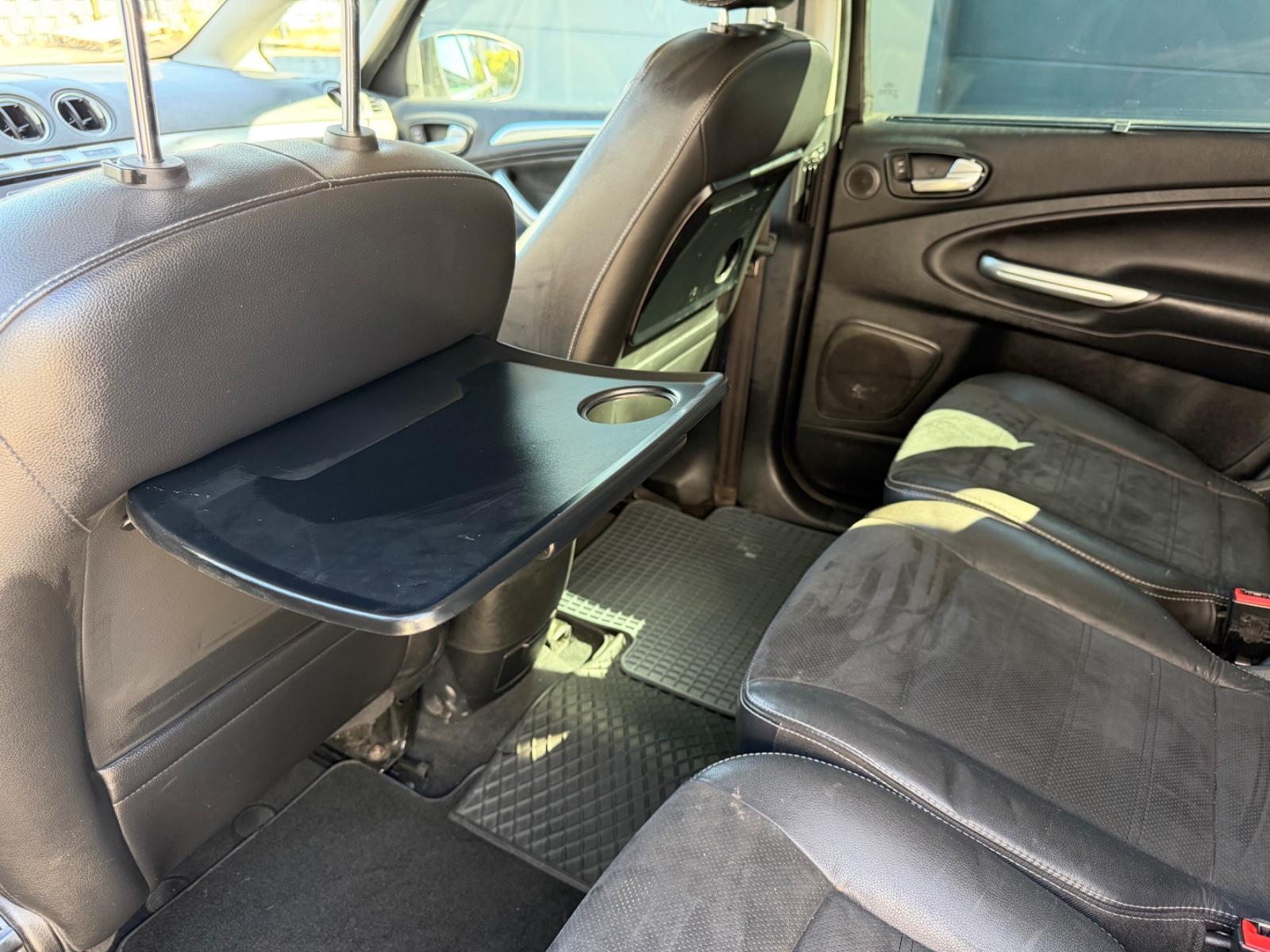 Ford Galaxy 2012 — photo 13