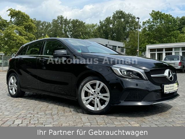 Mercedes-Benz A 200 Urban BlueEfficiency LED Navi 1.HD Top