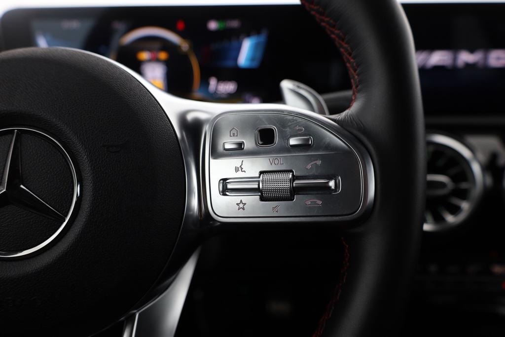 Mercedes-Benz CLA 45 AMG Shooting Brake