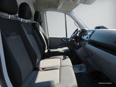 VW Crafter 50 2.0 TDI Koffer LR RWD Klima 3-Sitze VW Crafter 50 2.0 TDI Koffer LR RWD Klima 3-Sitze