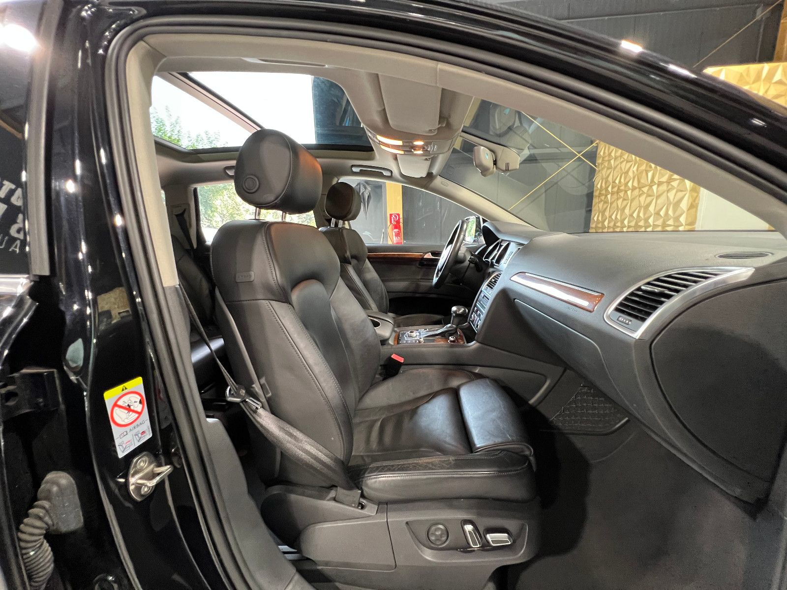 Fahrzeugabbildung Audi Q7 3.0 TDI quattro//S-LINE//PANO//360''KAM//BOSE