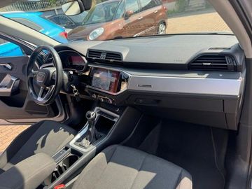 Audi Q3 - 12