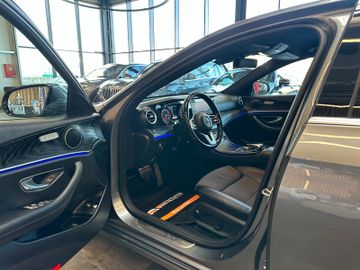 MYAUTOCENTER – Gebraucht- und Jahreswagen mit Werkstattservice in Pfaffenhofen Mercedes-Benz E 220 E Limousine *AVANTGARDE*KAM*HUD*AHK*PDC*