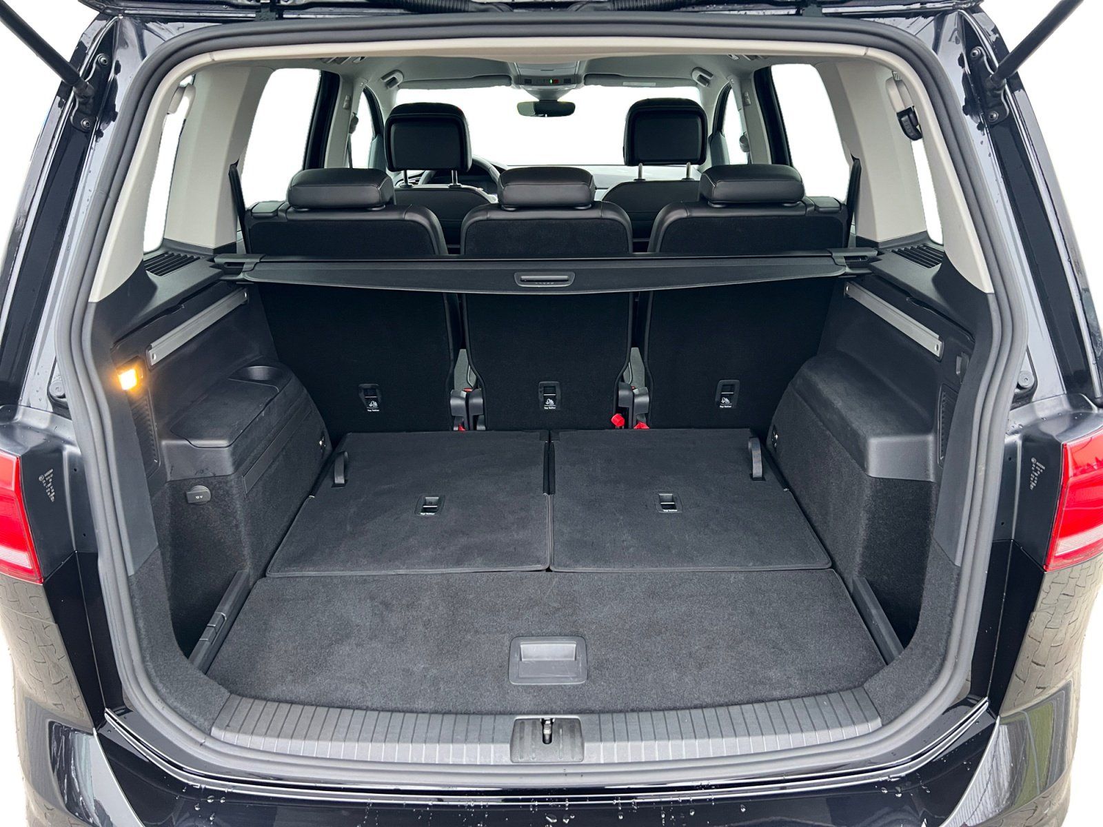 Volkswagen Touran - Bild 6