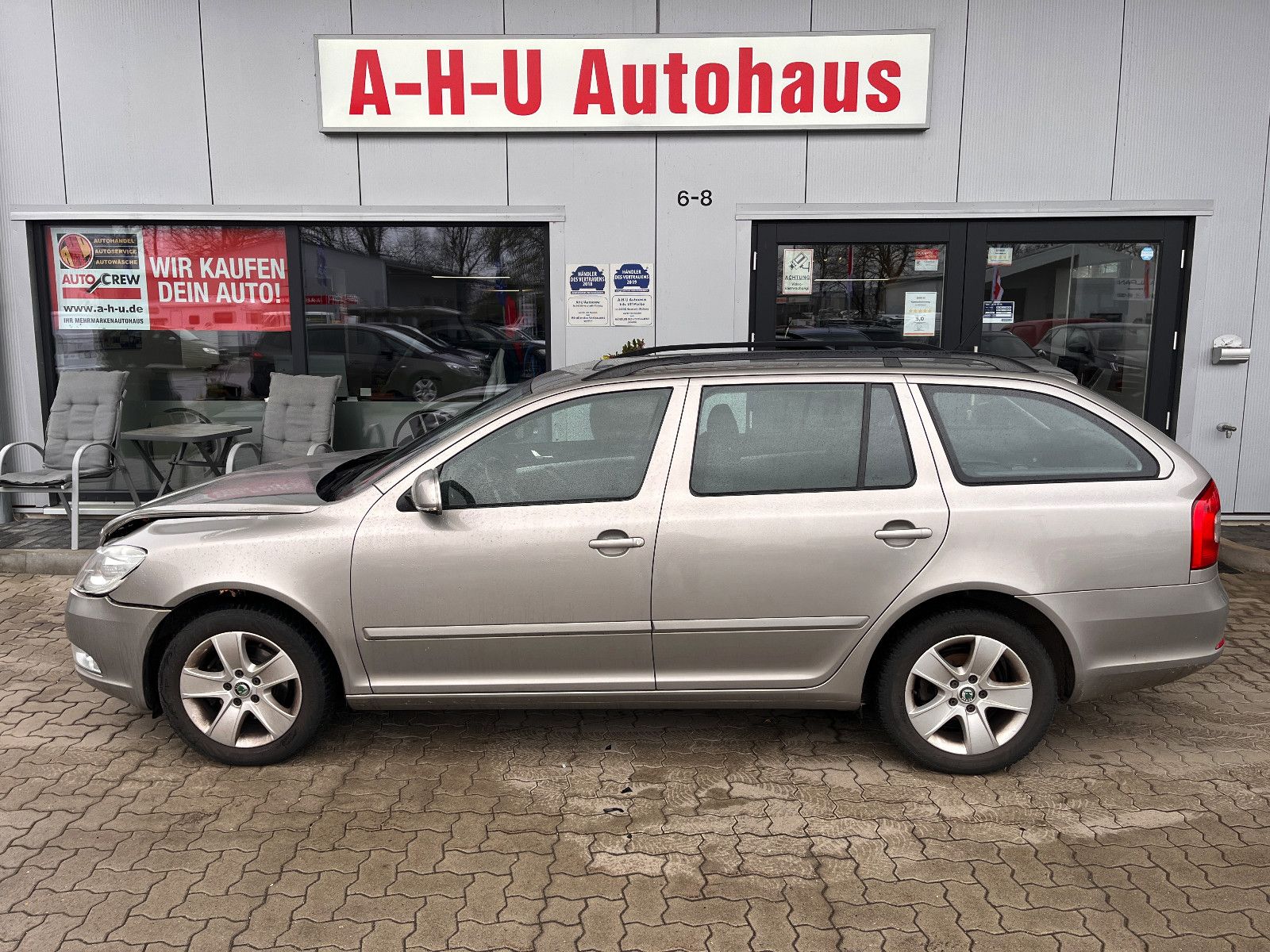 Fahrzeugabbildung SKODA Octavia Combi Elegance