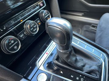 Volkswagen Passat - 10