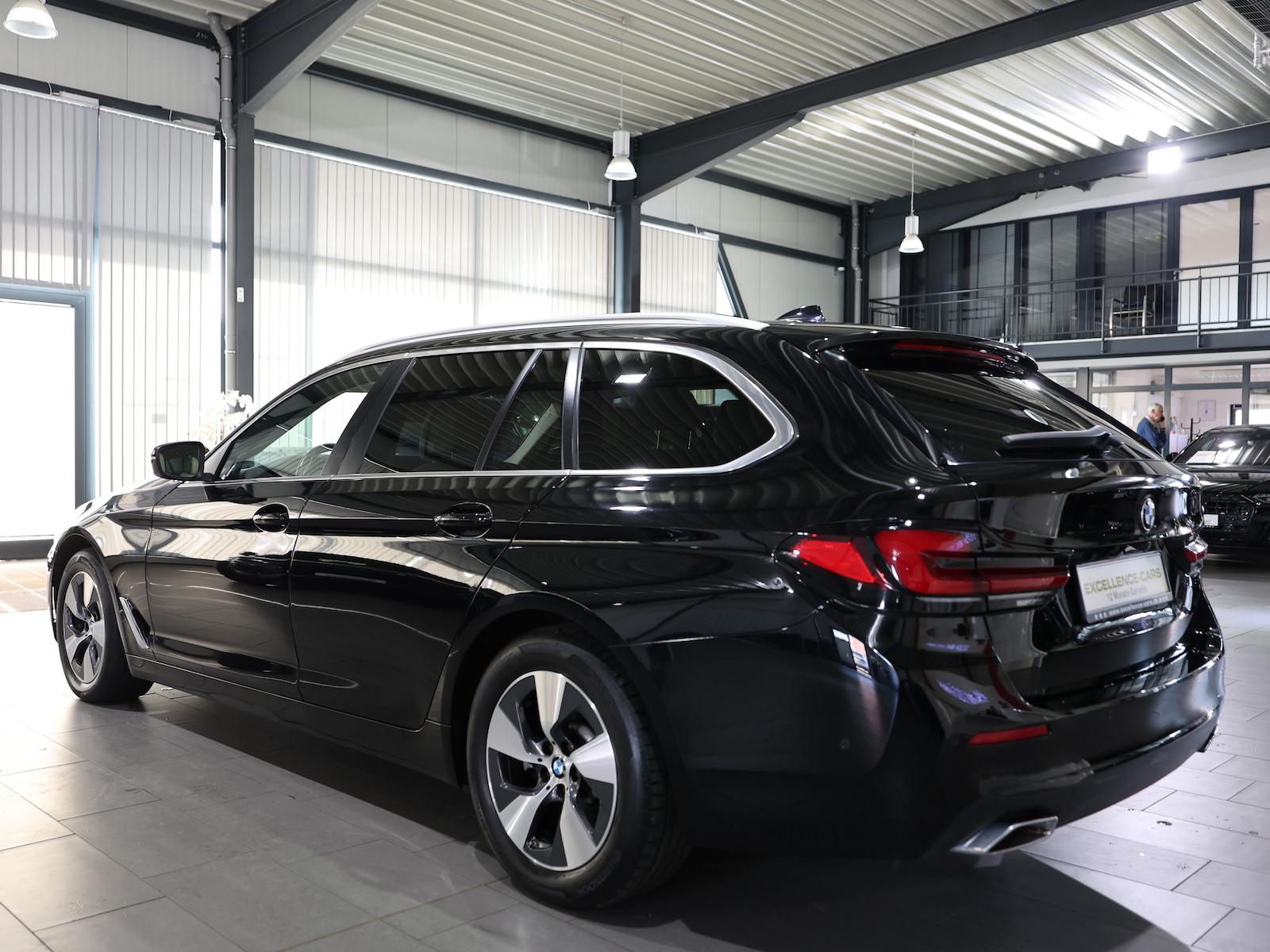 BMW 520d Touring BUSINESS / LIVE-COCKPIT+NAVI+360°