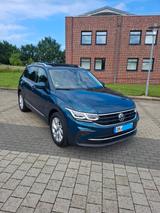Volkswagen Tiguan  Standheizung, Sondermodell  Active - Volkswagen Tiguan: Sondermodell