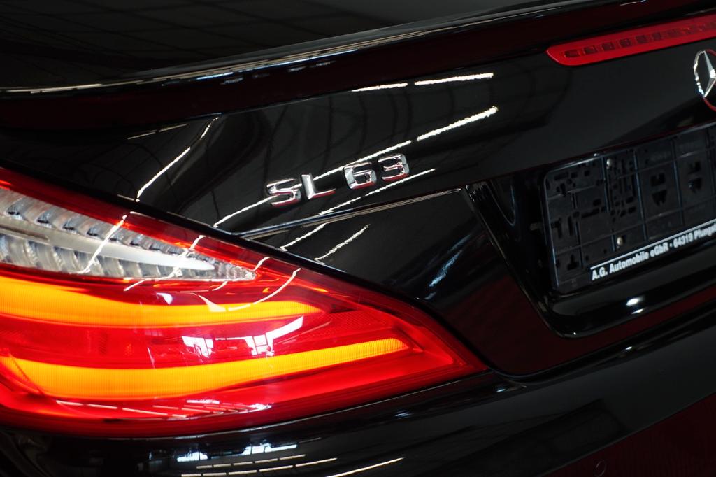 Mercedes-Benz SL 63 AMG