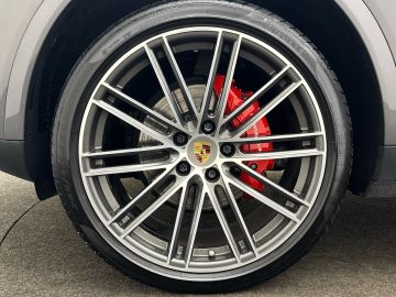 Porsche Cayenne - 7