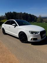 Audi A3 Limousine S-tronic Panorama - Audi A3: Aud