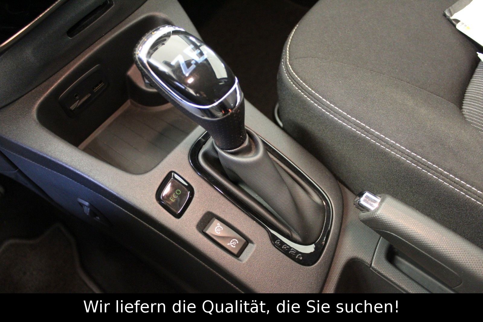 Fahrzeugabbildung Renault Zoe Z.E.40 Life*R-Link*Sitzhzg*Kamera*