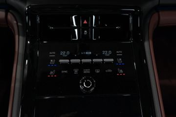 Porsche Panamera - 9
