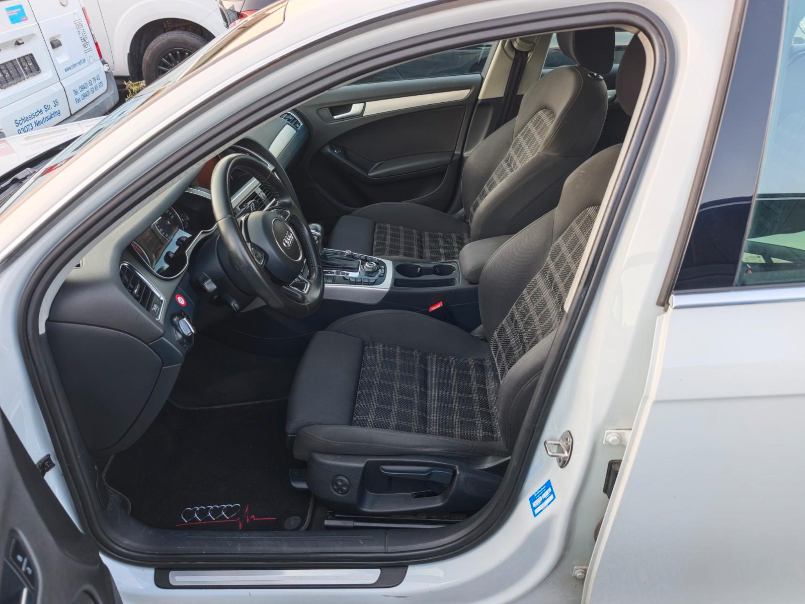 Audi A4 2012 — photo 15