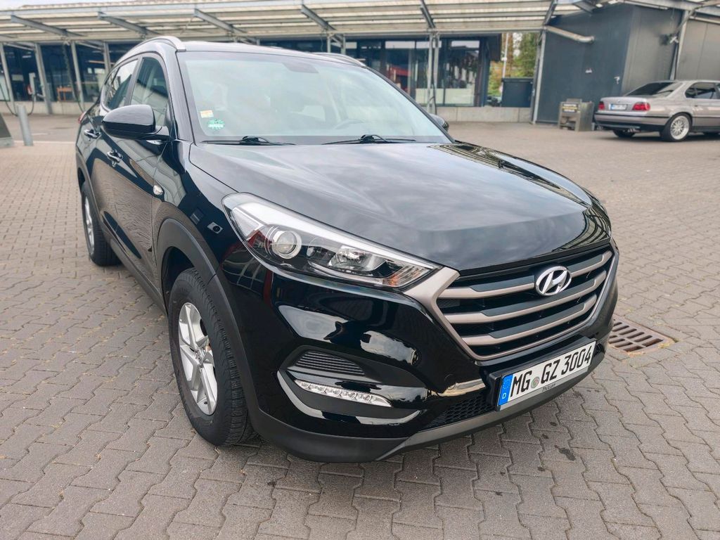 Image of Hyundai TUCSON