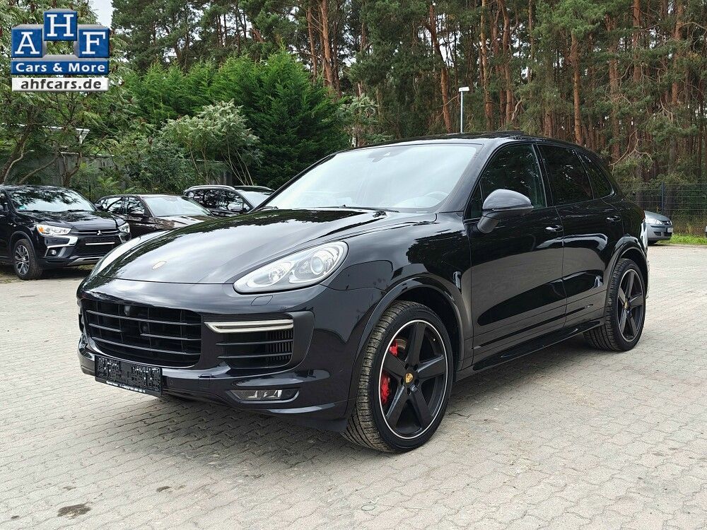 Porsche Cayenne GTS CHRONO PANO MEM BOSE CAM
