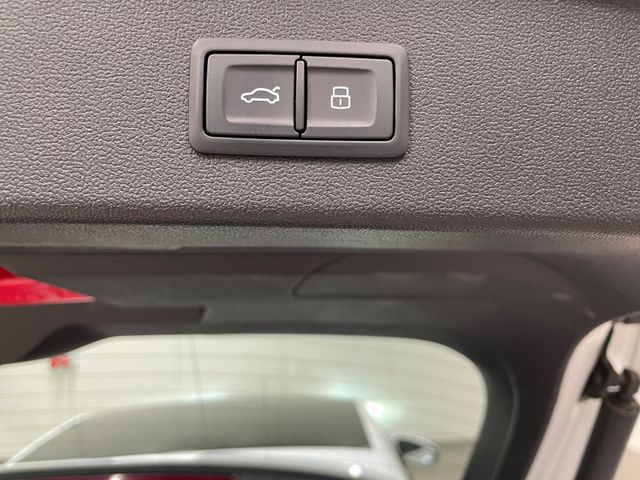A3 S-line 35 1.5 TFSI LED PANO RFK ACC