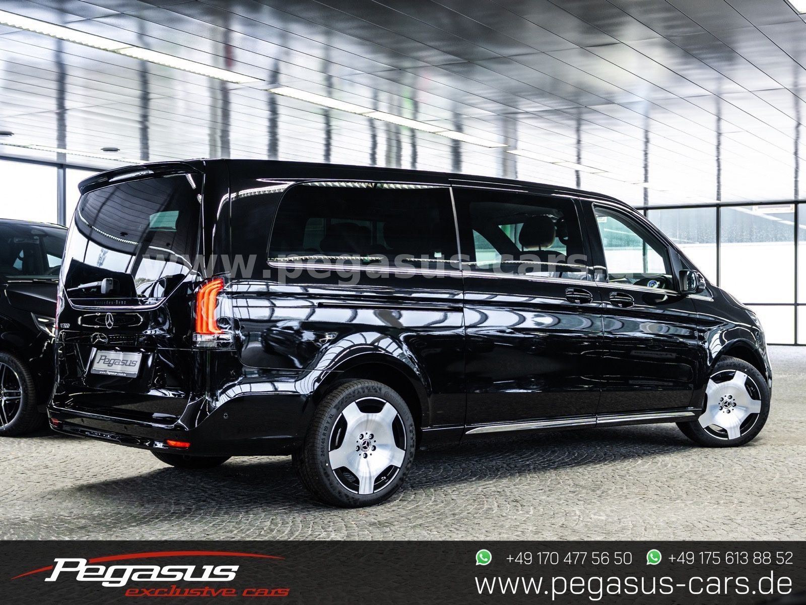 MERCEDES-BENZ V 300 - 19