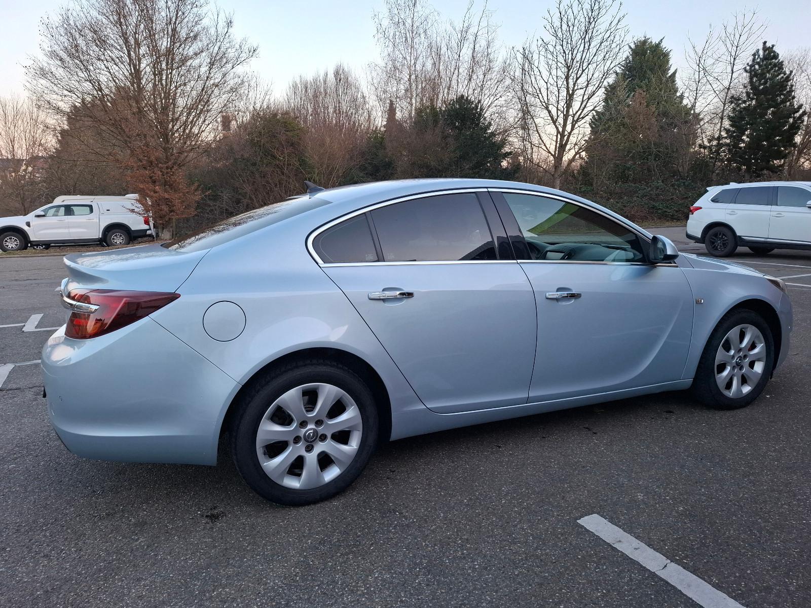 Opel Insignia ALim. Innovation*kamera*Navi-TV*Tüv-Neu