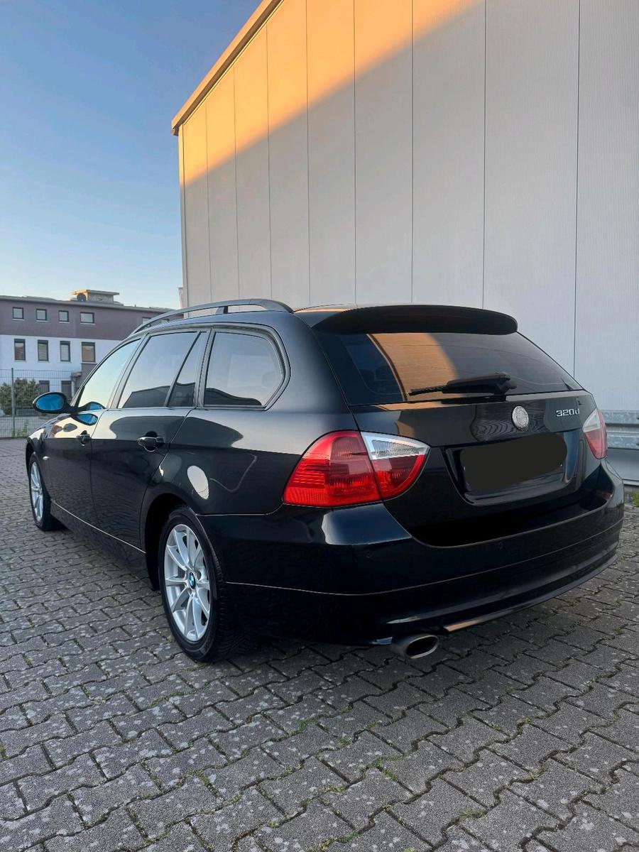 BMW 320 2008 — двигун 177 HP (130kW)