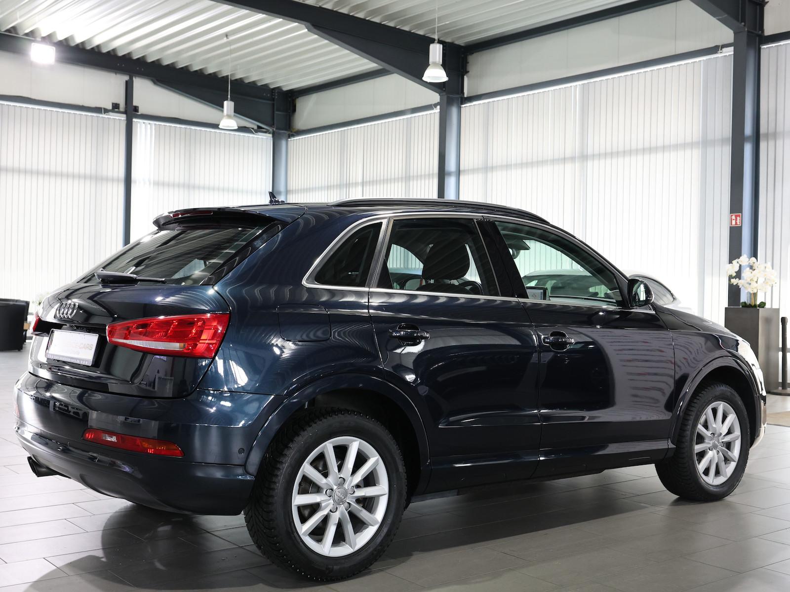Audi Q3 2.0 TFSI QUATTRO SPORT / NAVI+KAMERA / ALLRAD