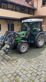 Deutz-Fahr Compact Line 350P mit Anhänger und viel Zubehör - Deutz-Fahr Schlepper