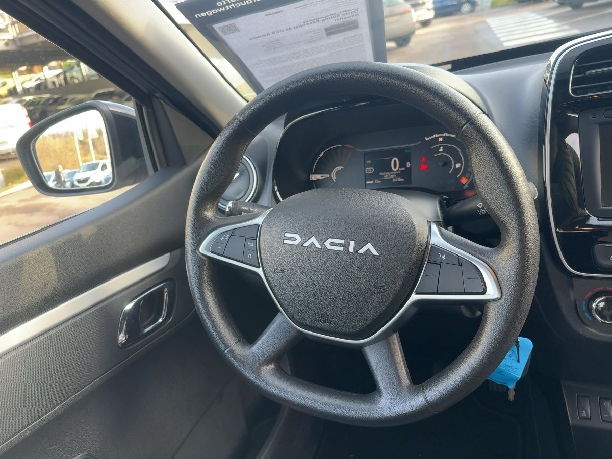 Fahrzeugabbildung Dacia Spring Essential 45CCS Kamera Allwetter